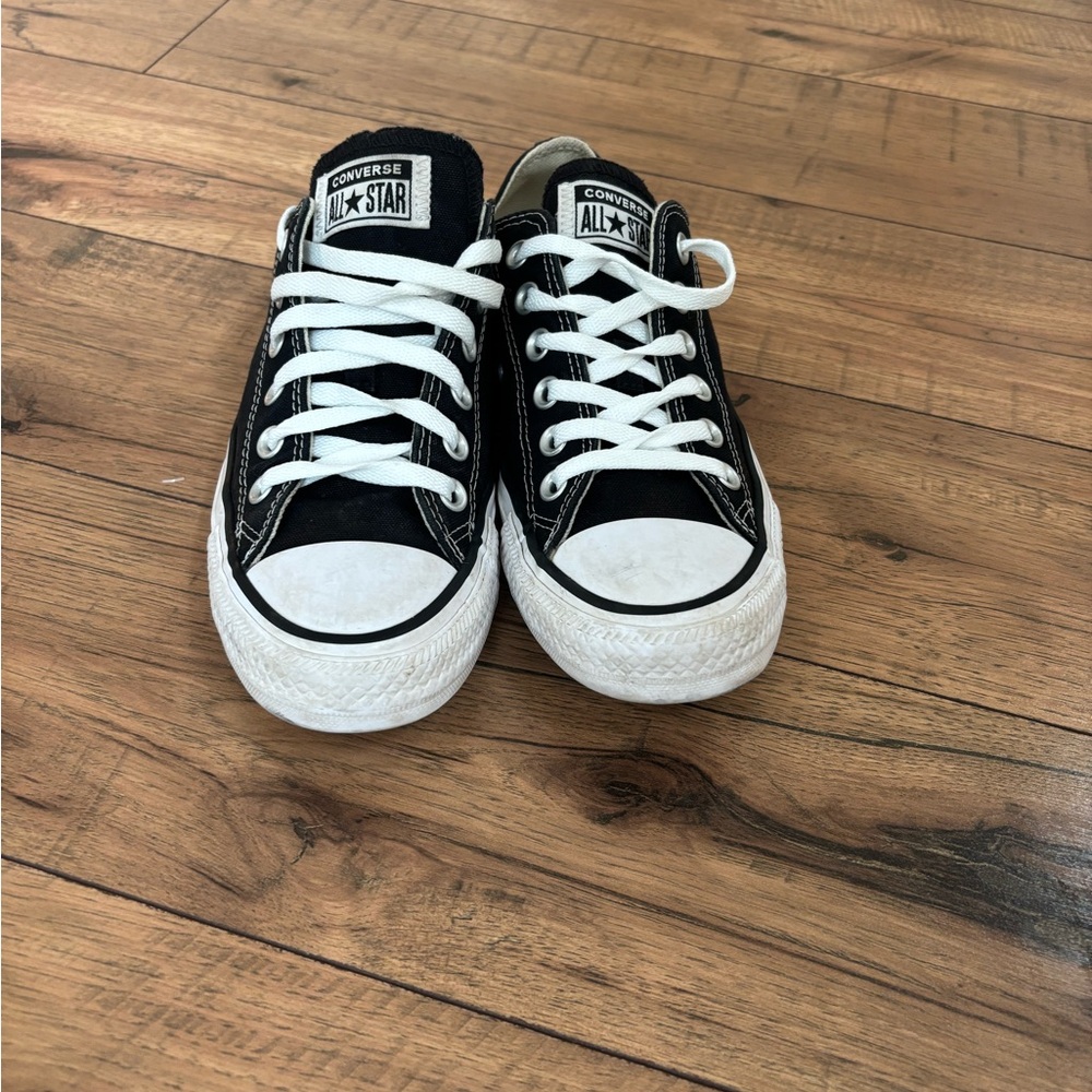 Black Converse low top